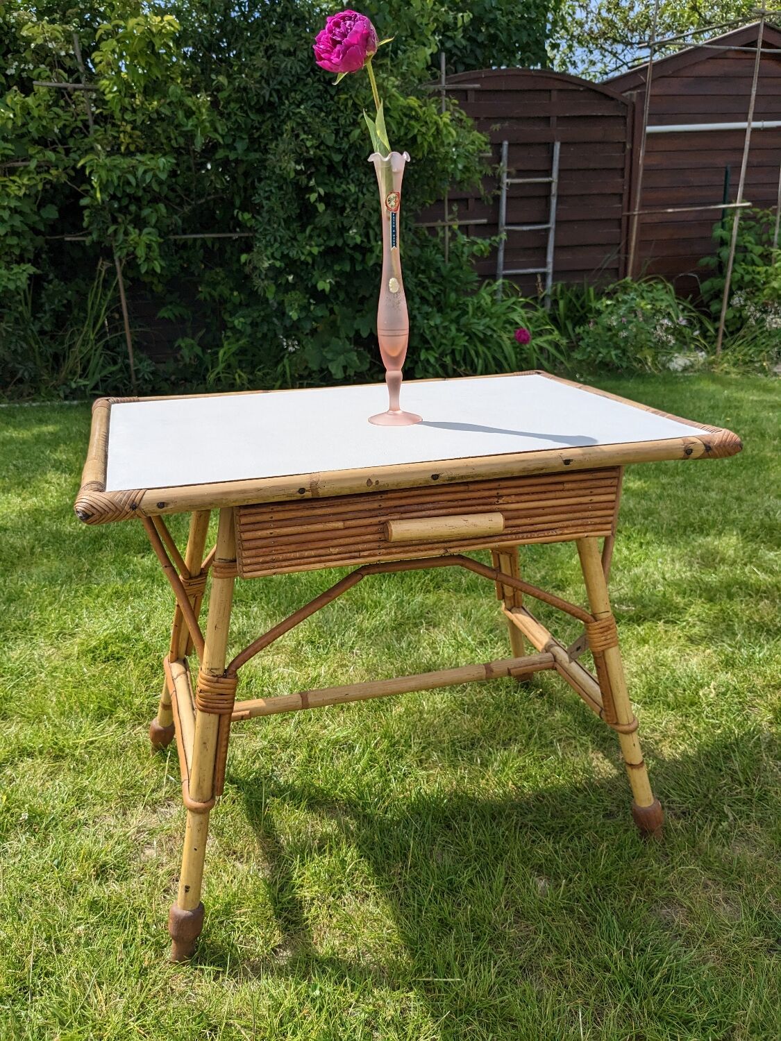 Rattan coffee table with drawer