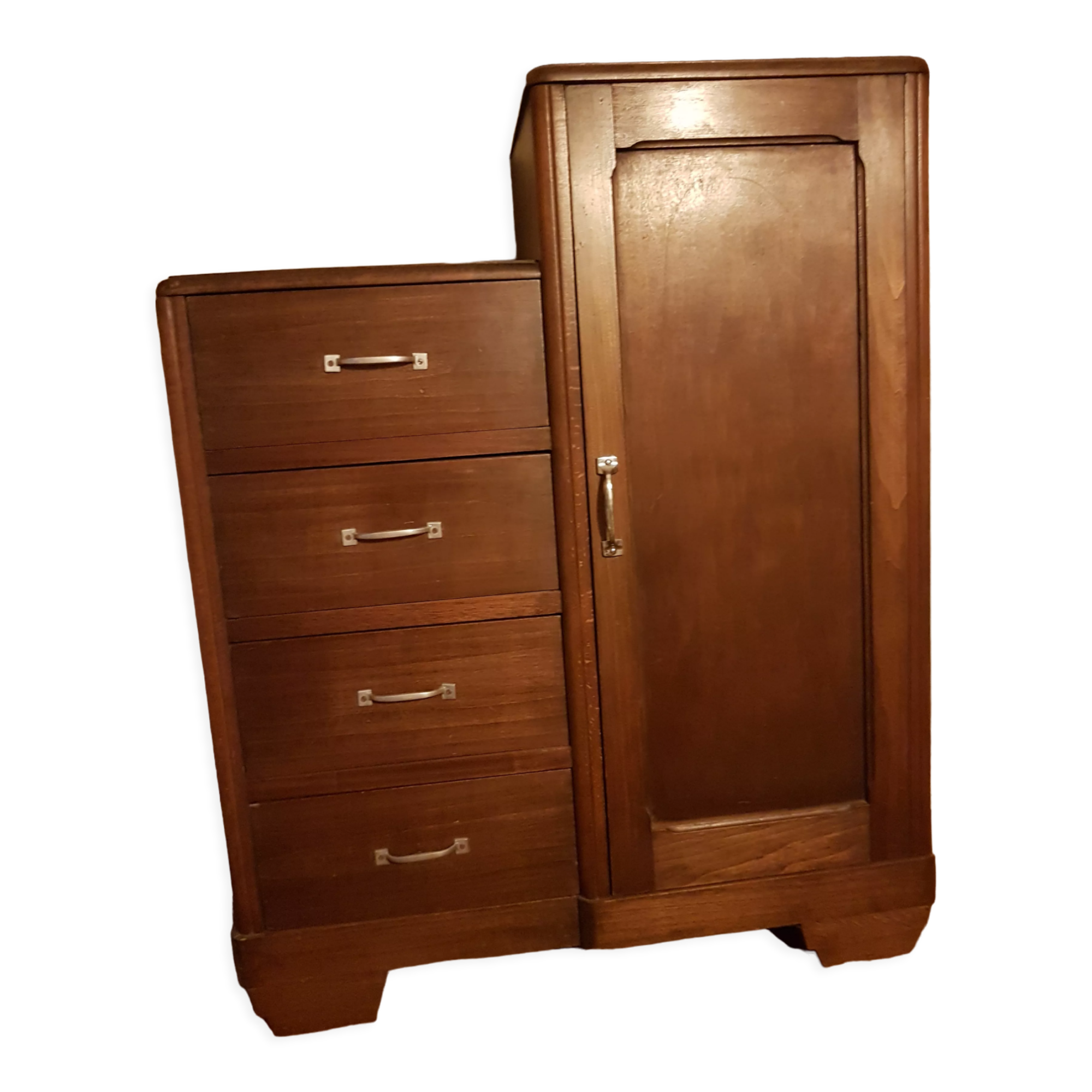 Storage cabinet year 1920