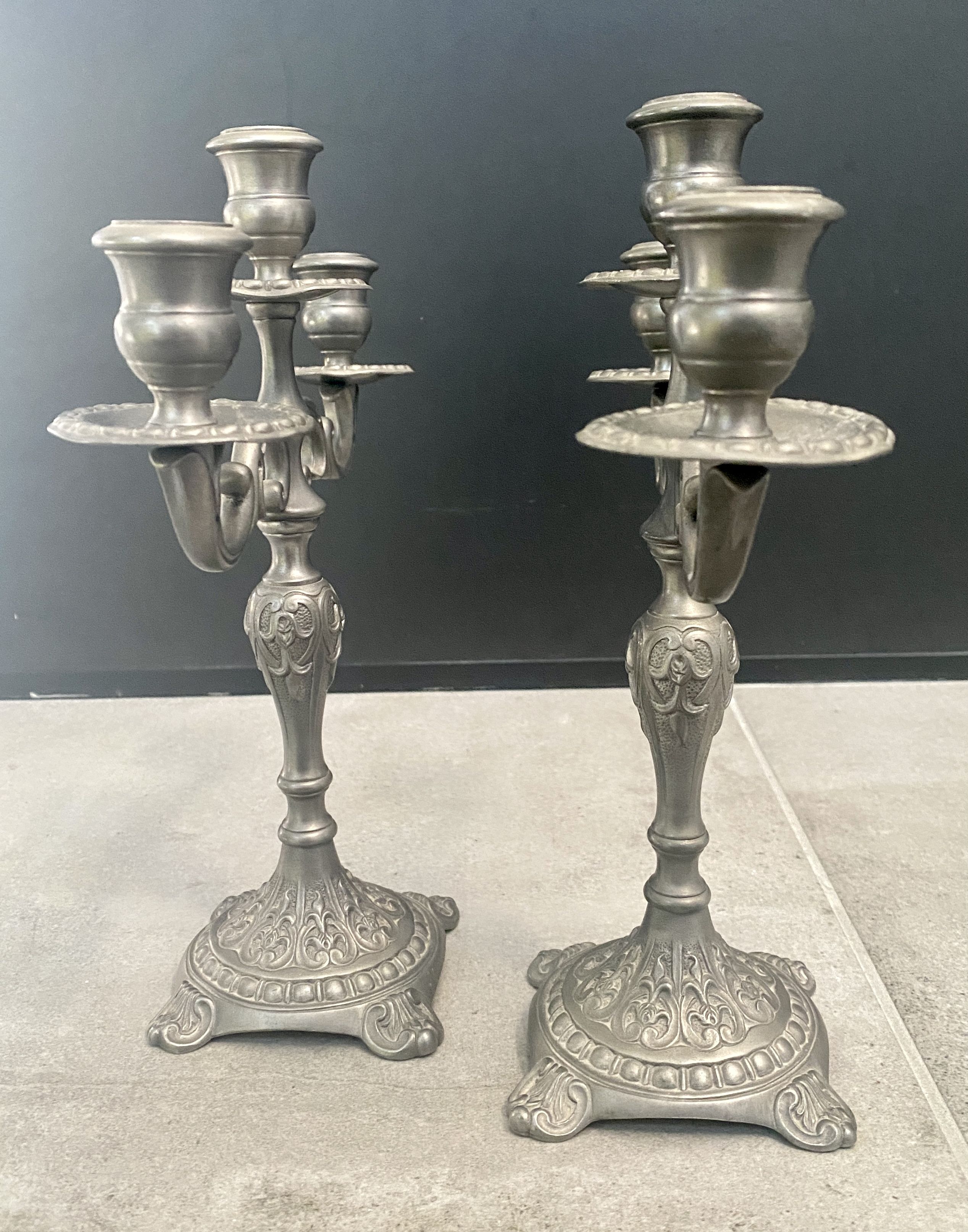 Pair of pewter candle holders - Made in Italy - 70s