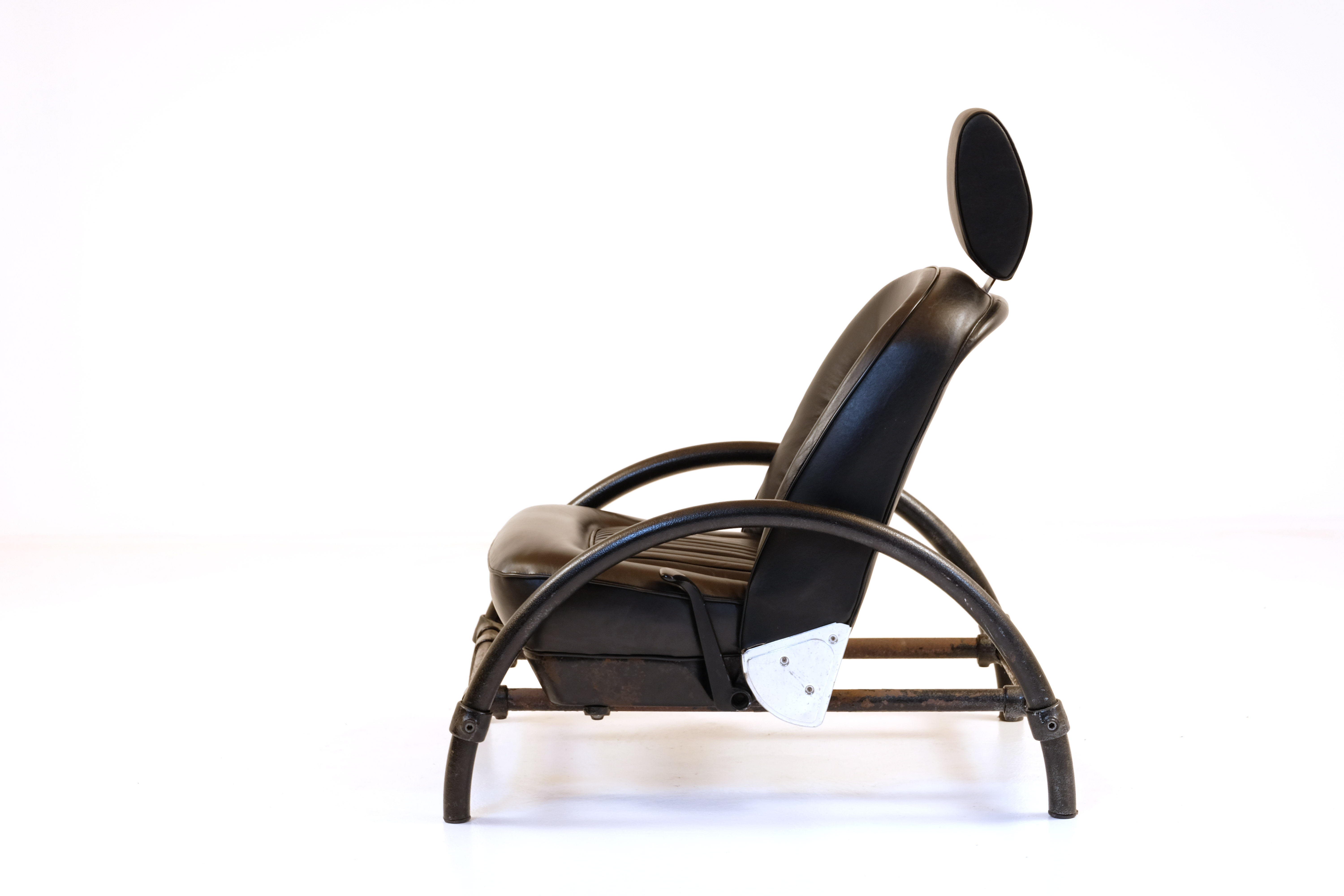 Rover armchair by Ron Arad, edition Oneoff 1981