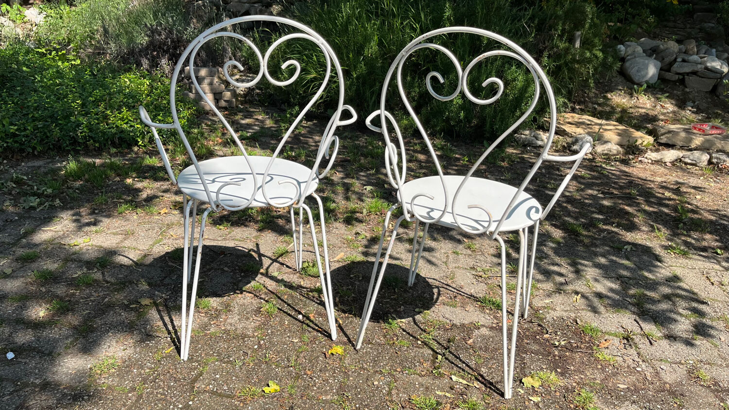 Paire de fauteuils de jardin métal vintage
