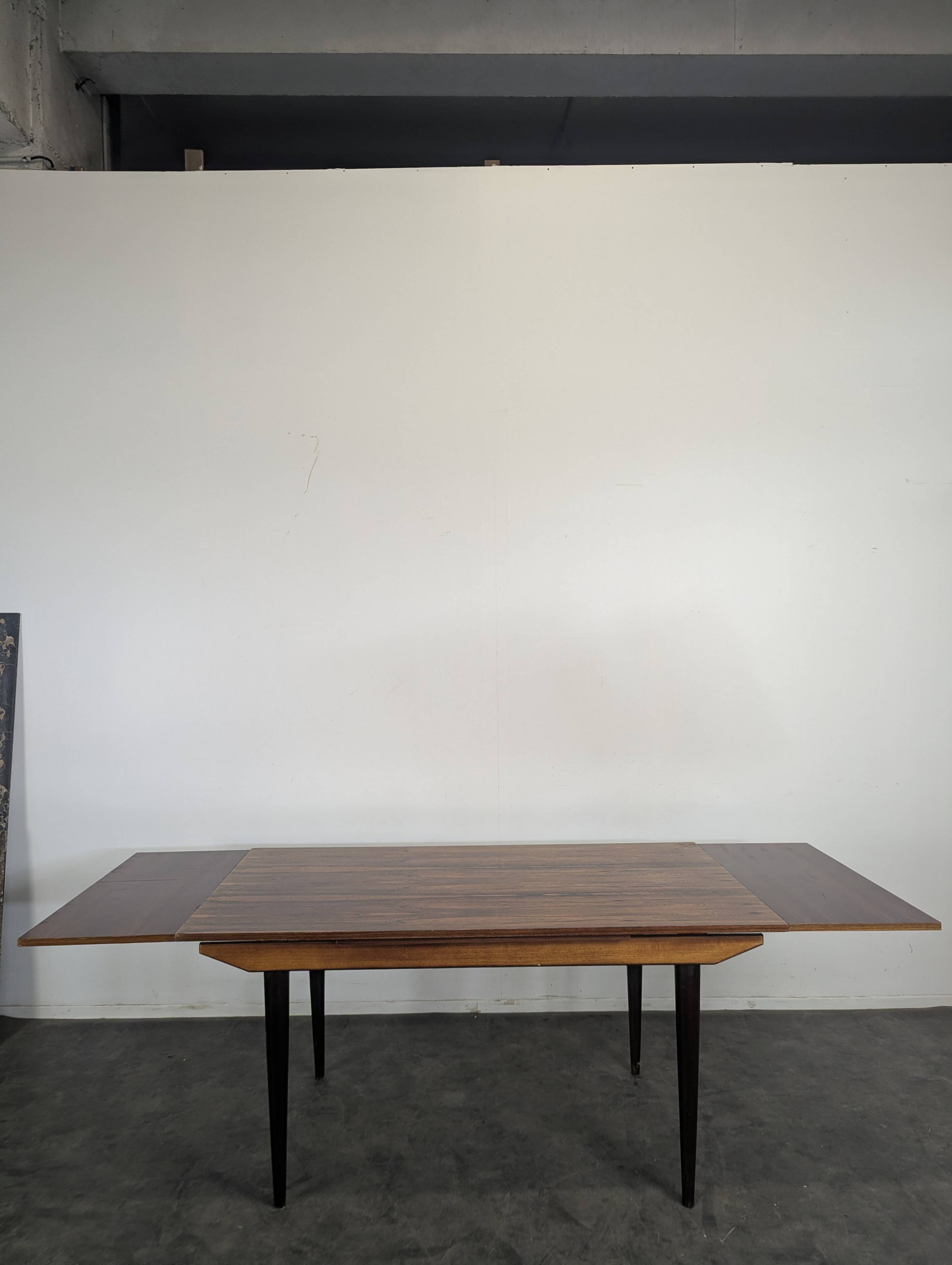 Scandinavian table in rosewood