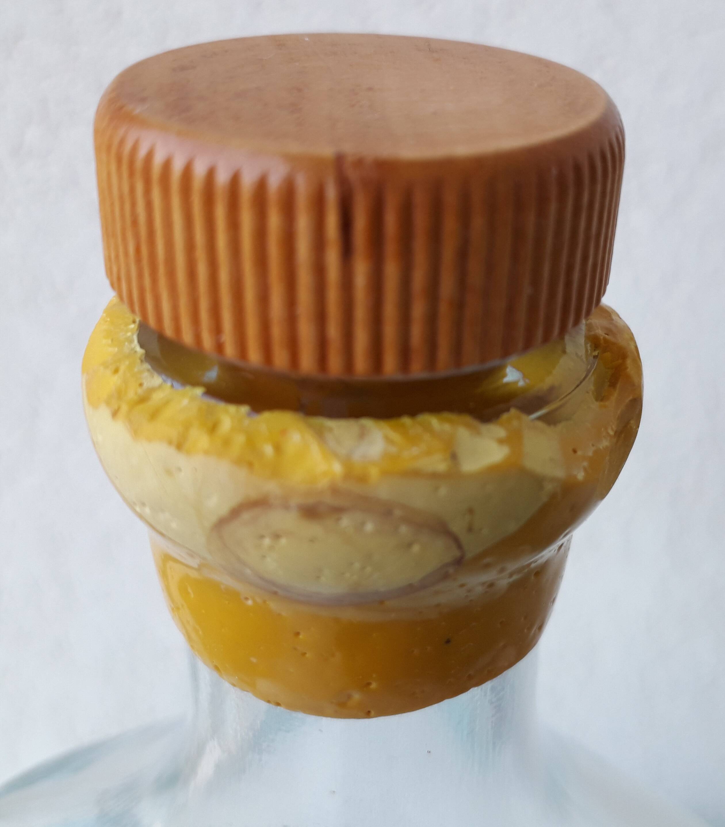 Bouteille anthropomorphe en verre
