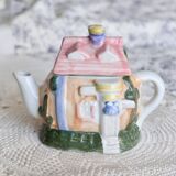 Vintage House-Shaped Slush Teapot - Pastel Colors