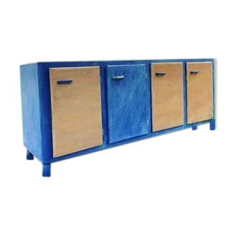 Sideboard of character.