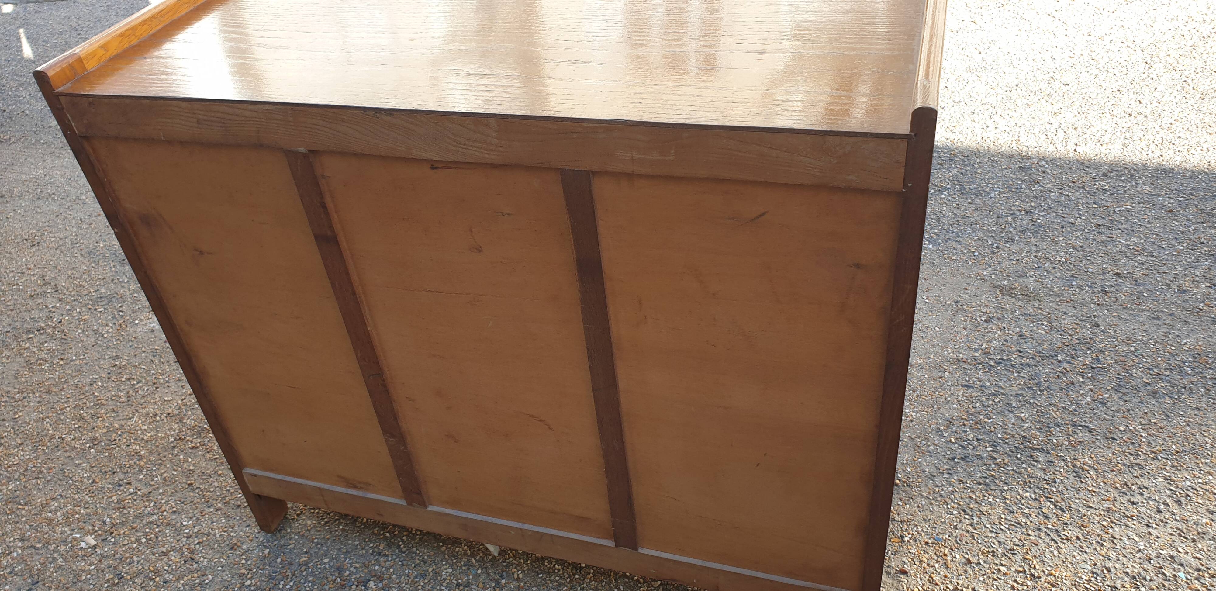 Vintage chest of drawers