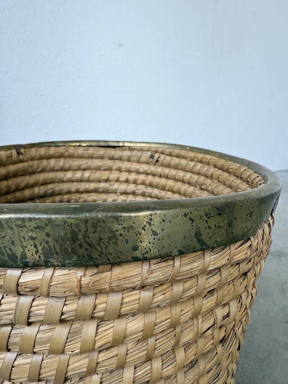 Rattan basket 1970, Italy