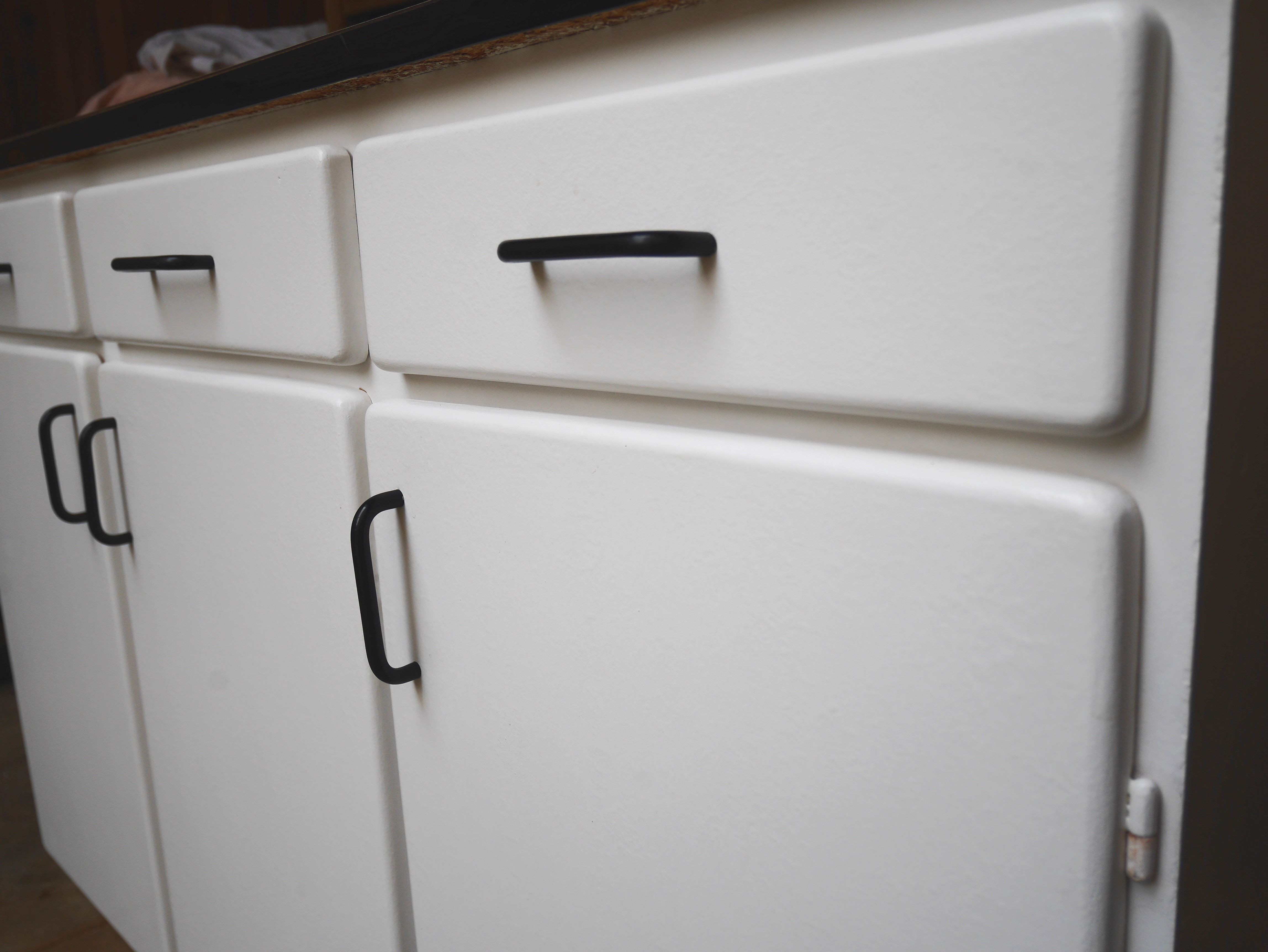 Buffet mado cuisine on formica