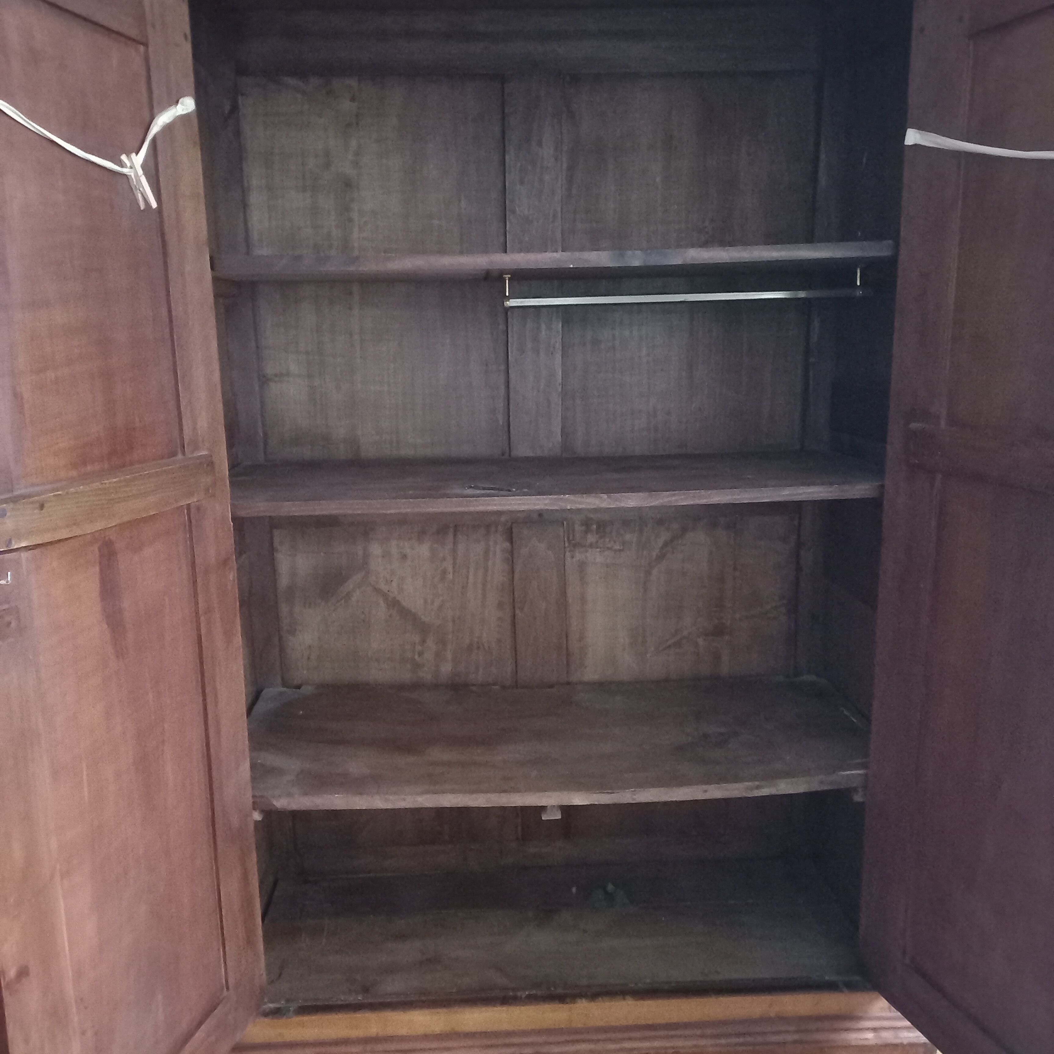 Armoire Louis Philippe
