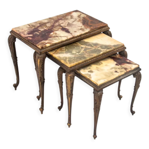 Ensemble de 3 tables,
