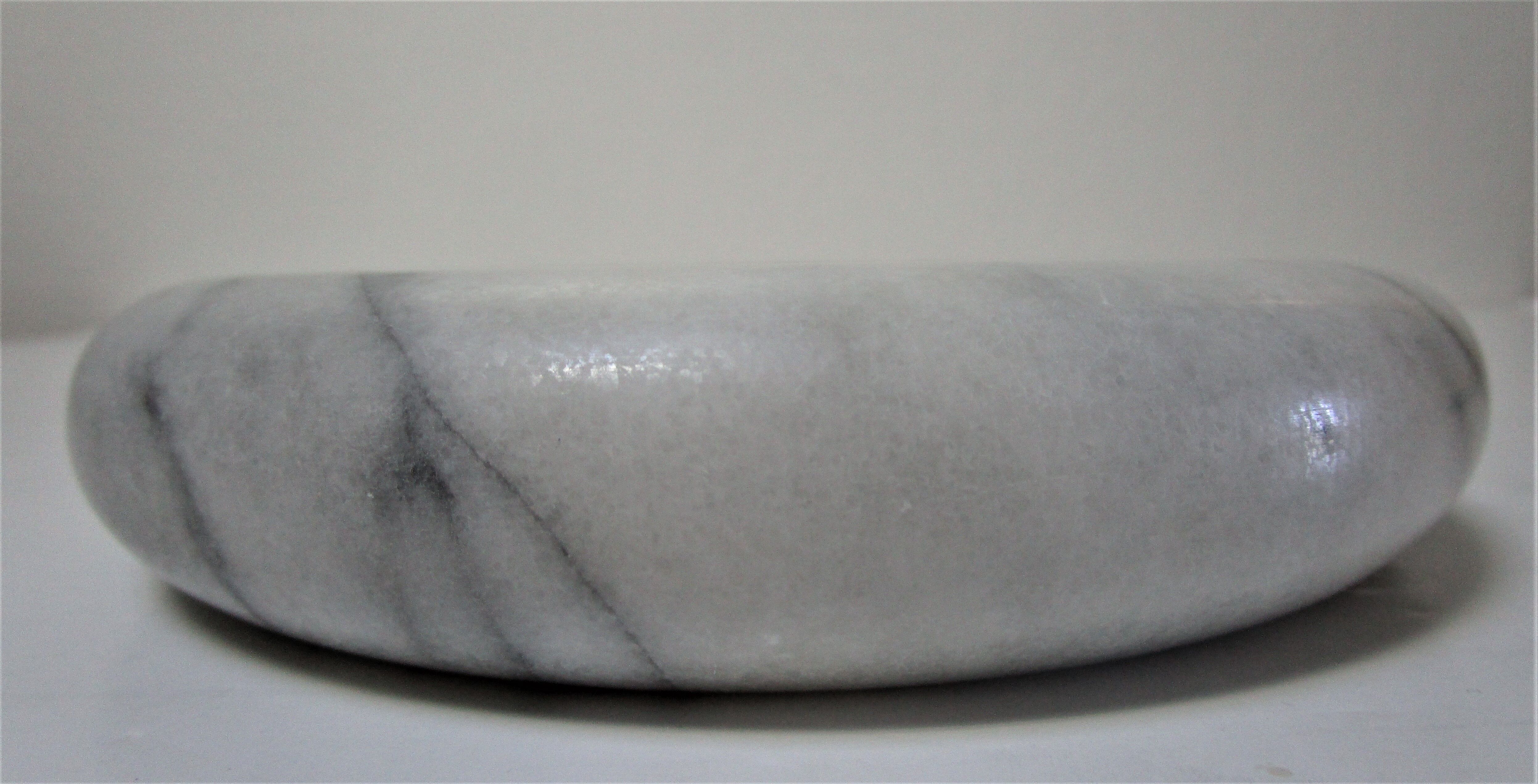 Trinket bowl white marble veined black