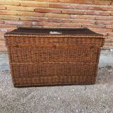Rattan trunk 1900