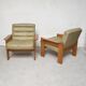 Paire de fauteuils cuir vert 1960
