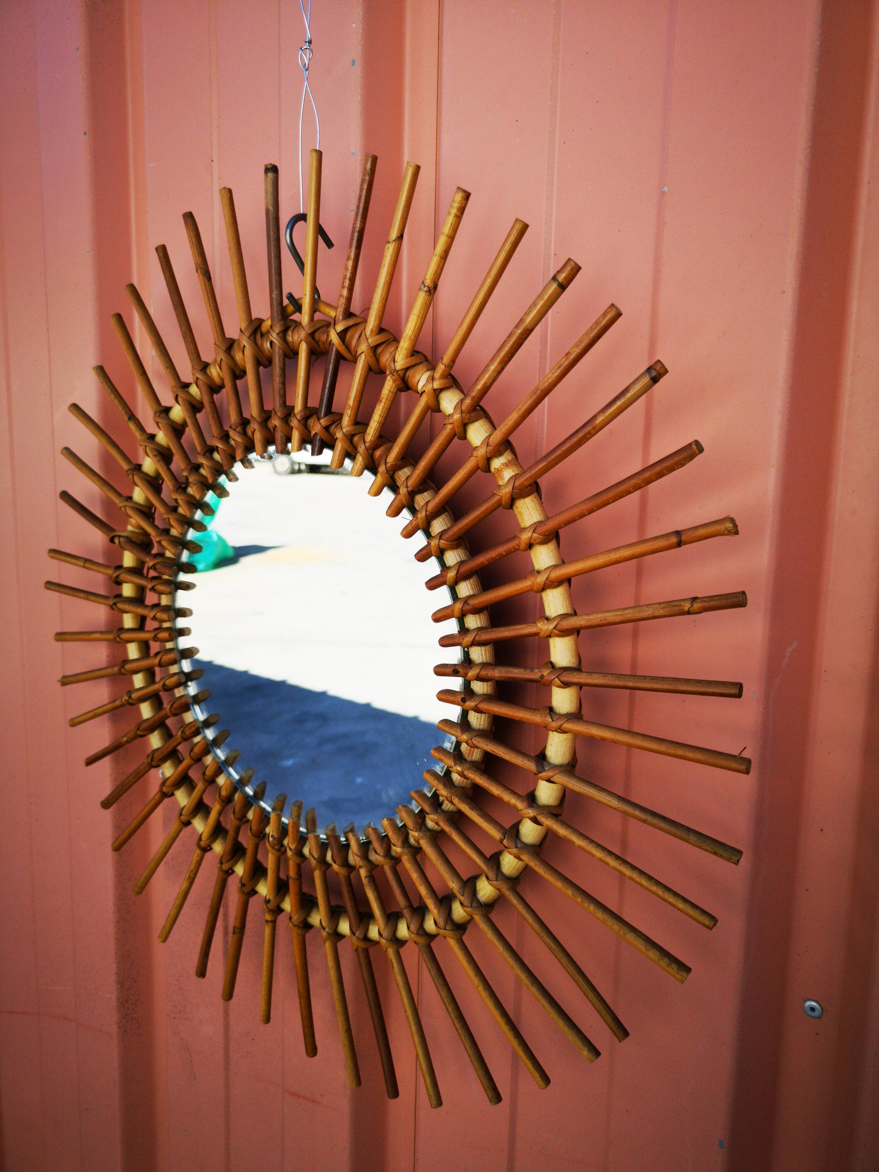 Mirror rattan sun
