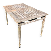Table en teck pour terrasse et balcon