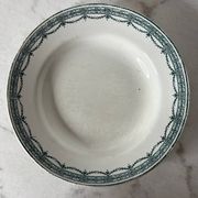 Lot de 2 assiettes creuse Terre de Fer St Armand Magali