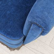 Années 1960, fauteuil relax danois à dossier haut, état d'origine, meuble en velours bleu.