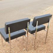 Paire de chaises en skaï design chromé - 1950s