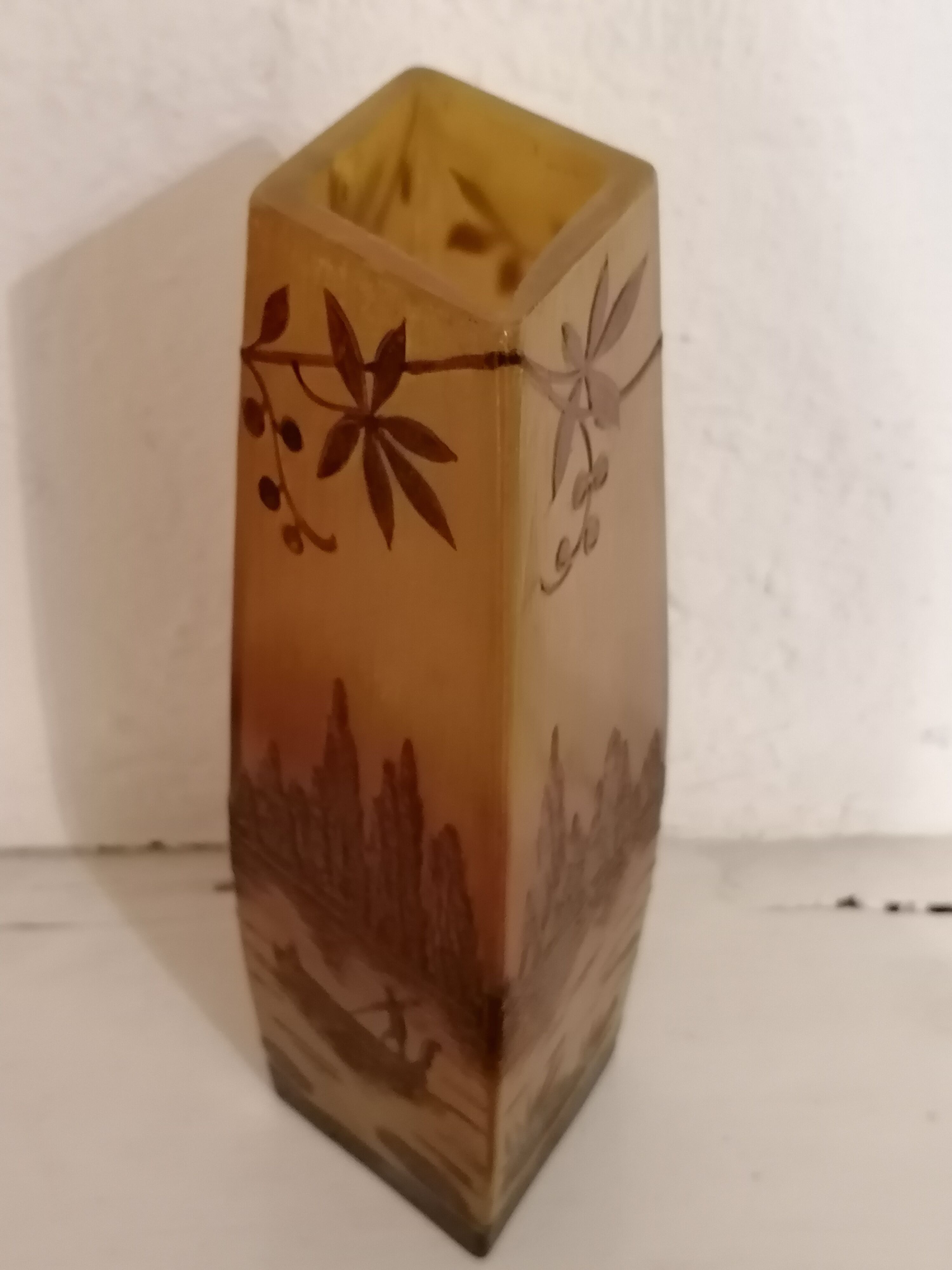 Art deco vase