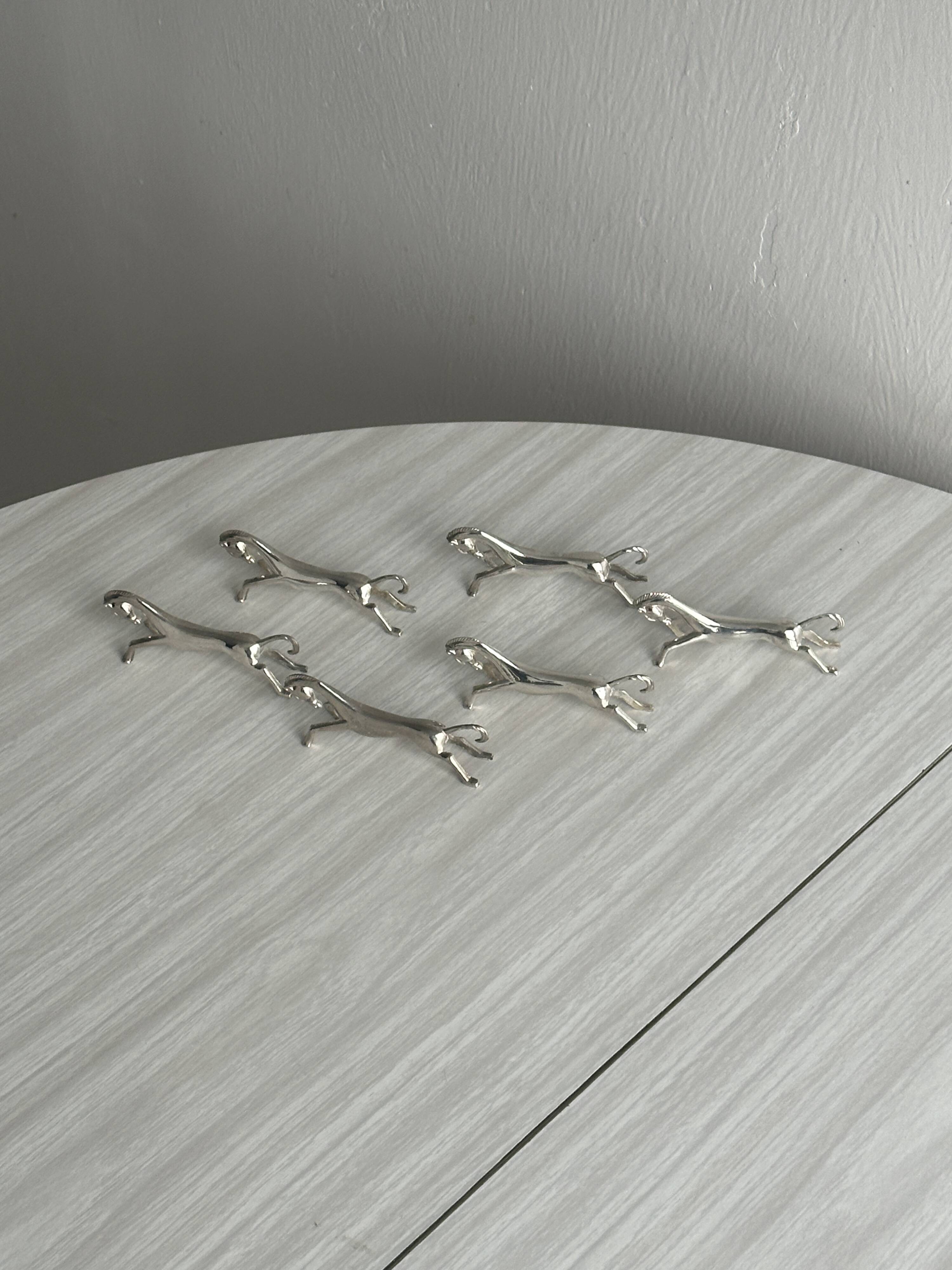 6 silver metal horse knife holders