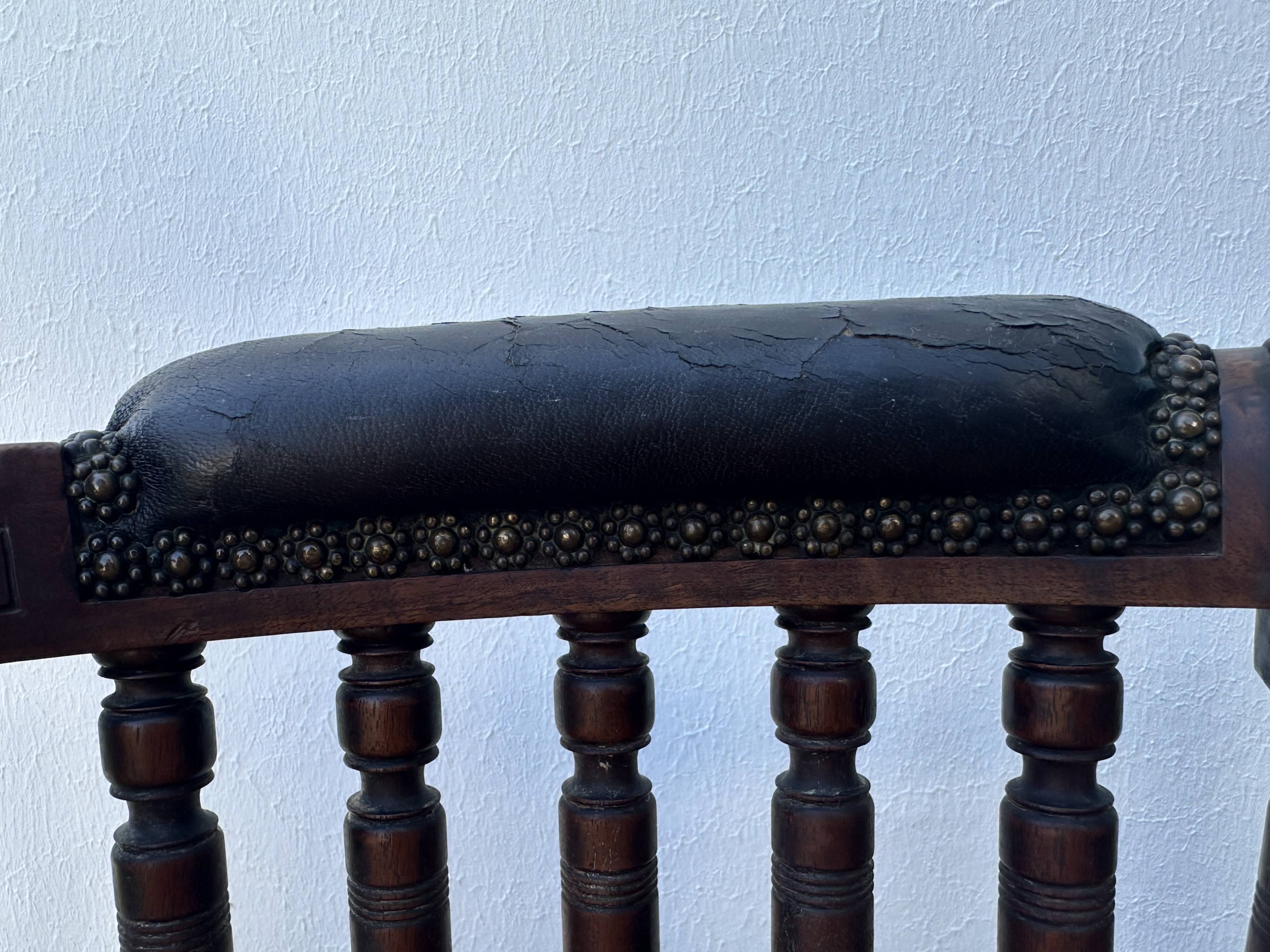 Napoleon III office chair in solid wood