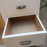 Asymmetrical cabinet
