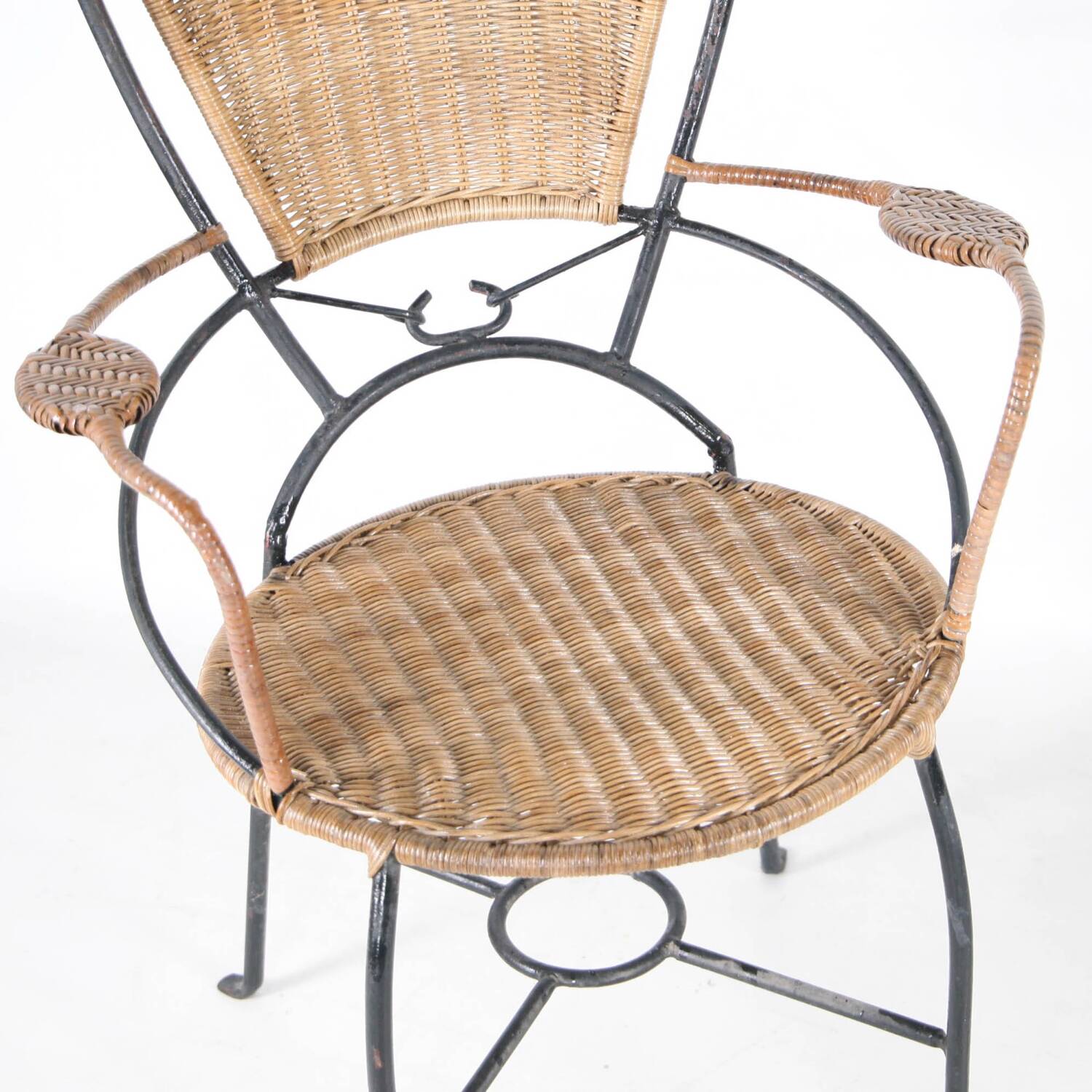 Paire de fauteuils en fer et rotin