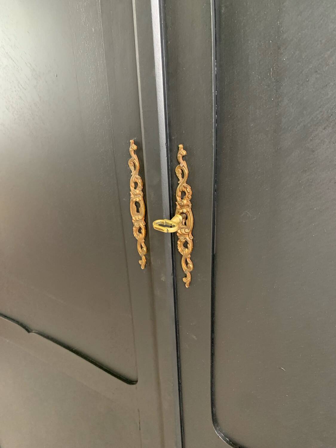 Armoire Empire Parisienne