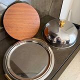 Plat de service avec cloche