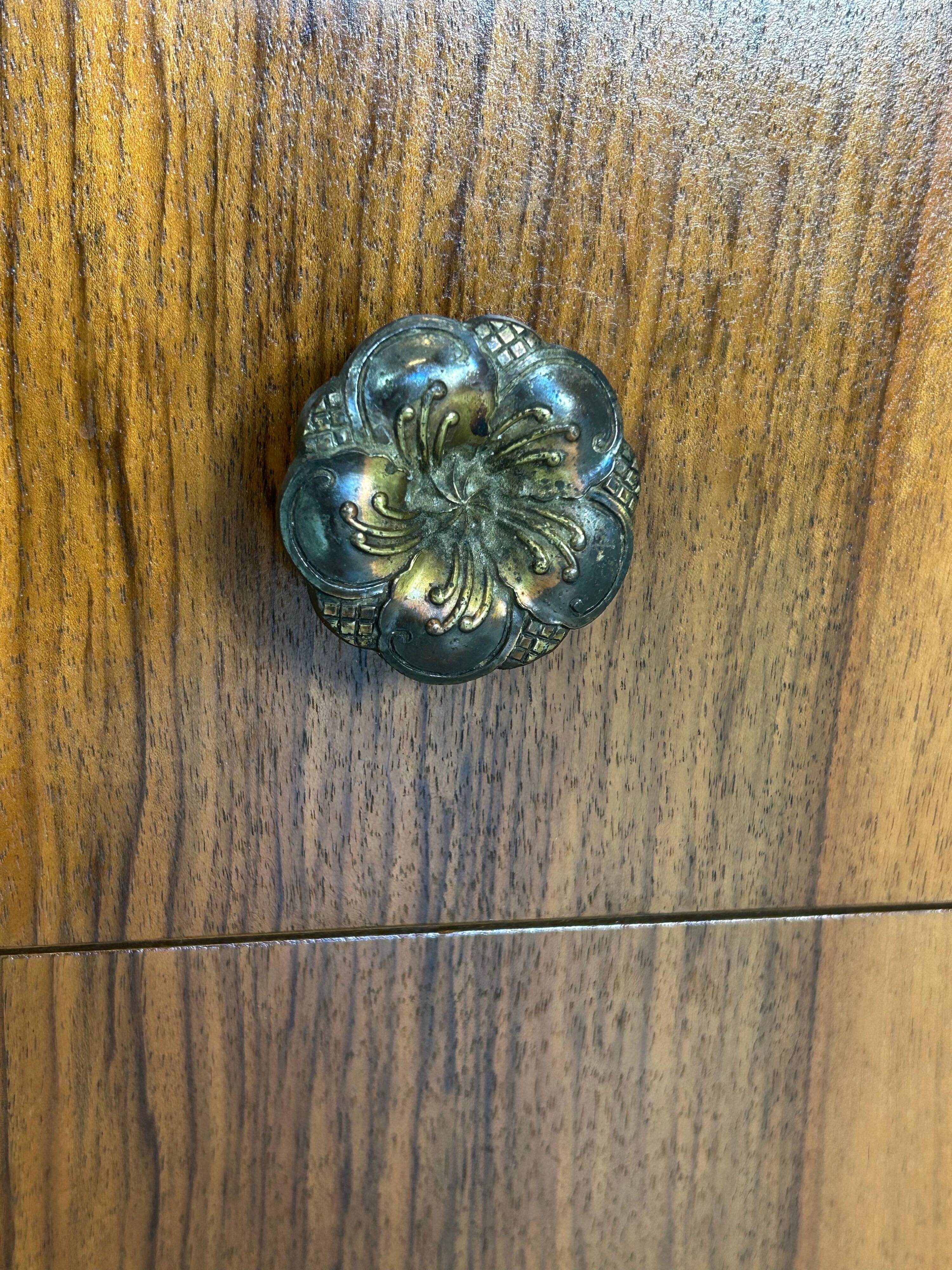 Armoire Art Déco en ronce de noyer 1930