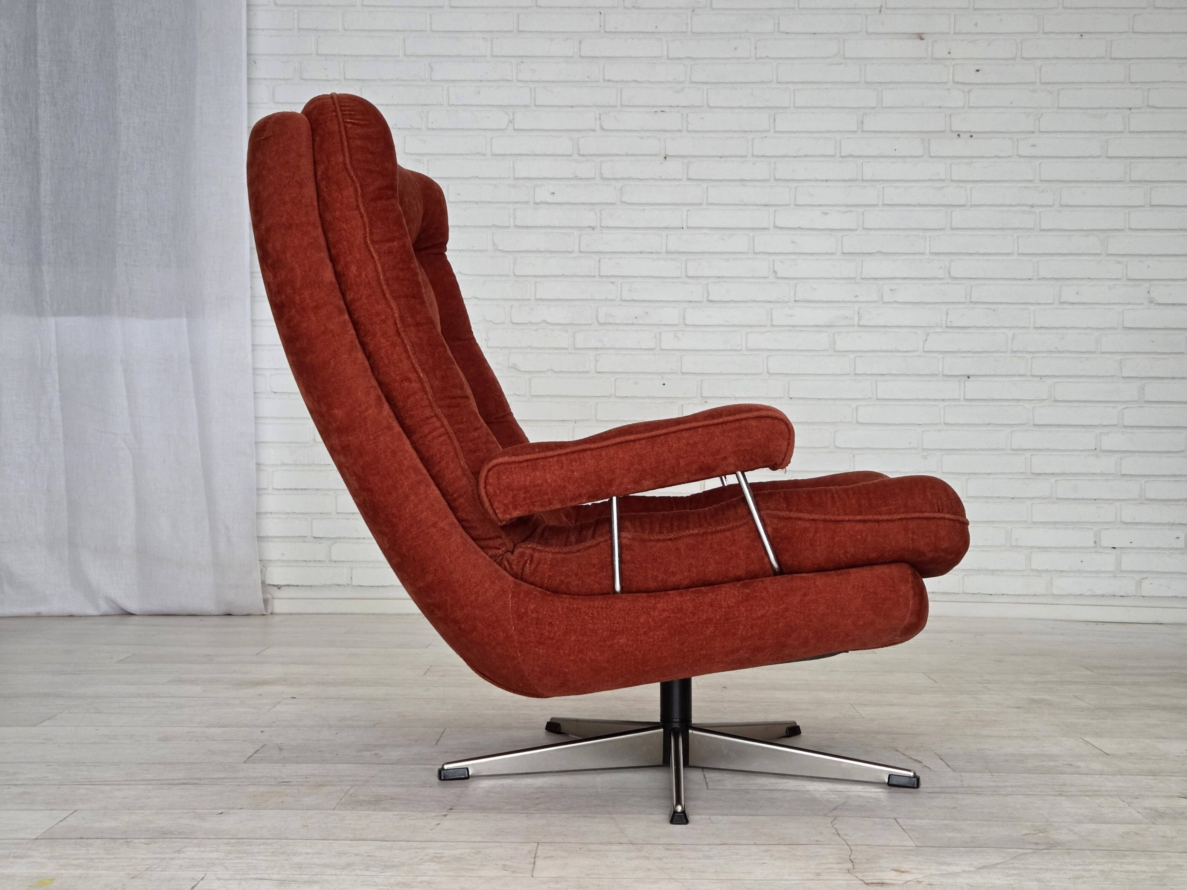 1970s, Swedish swivel armchair by Ulferts Sweden, furniture velour.
