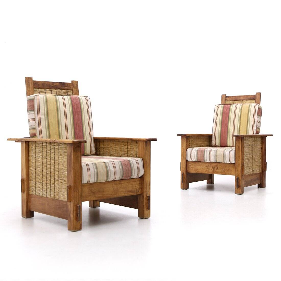 Set of South African colonial armchairs in wood and straw, 1980s.