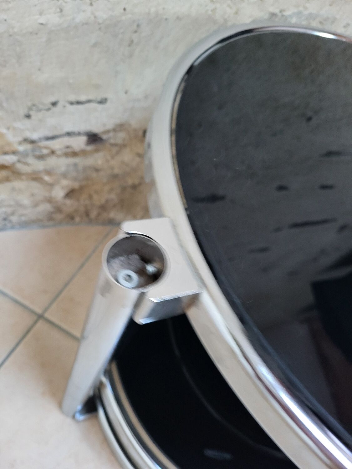 Three-level coffee table Leitmotiv-Swivel