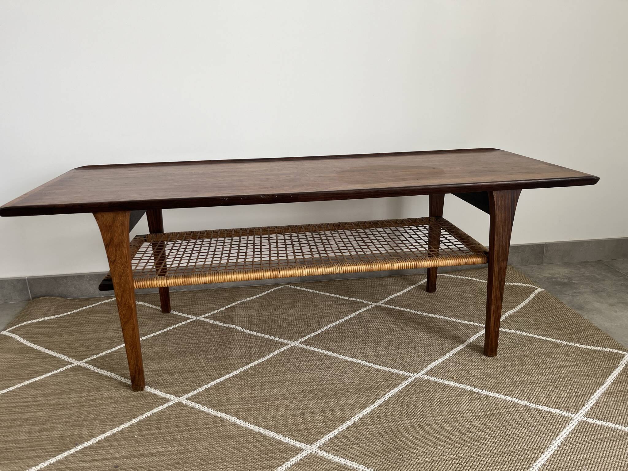 Table basse scandinave en palissandre , circa 1950:60'