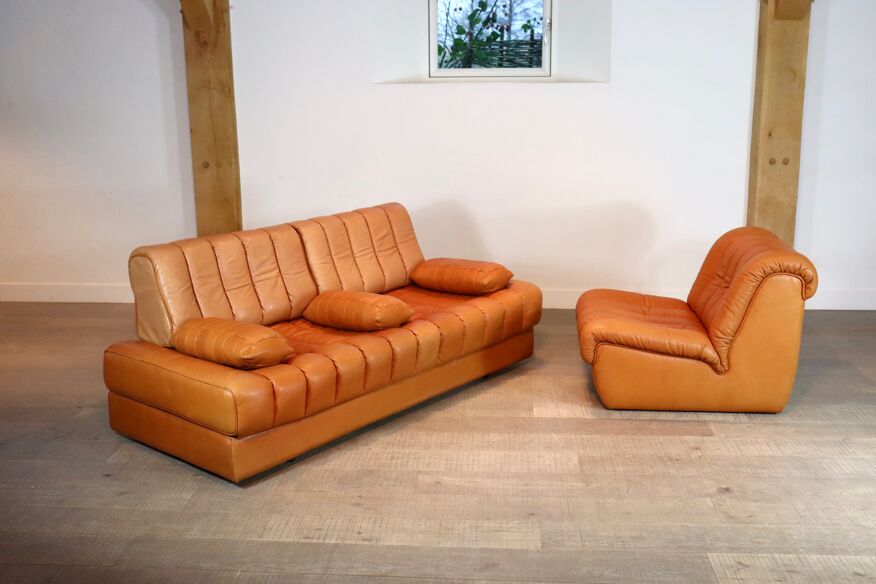 Canapé et fauteuil De Sede DS-85 en cuir cognac, années 1960 | Selency