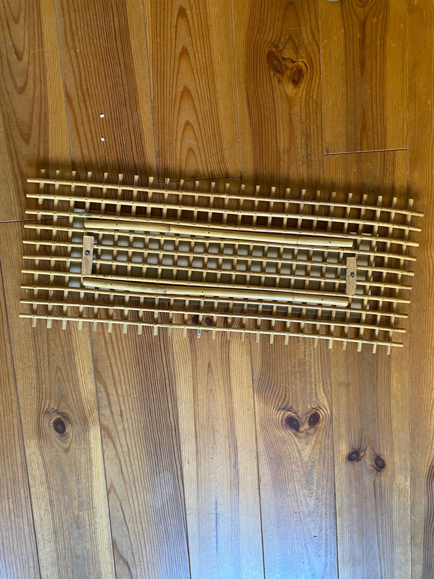 Vintage rectangle rattan bamboo mirror