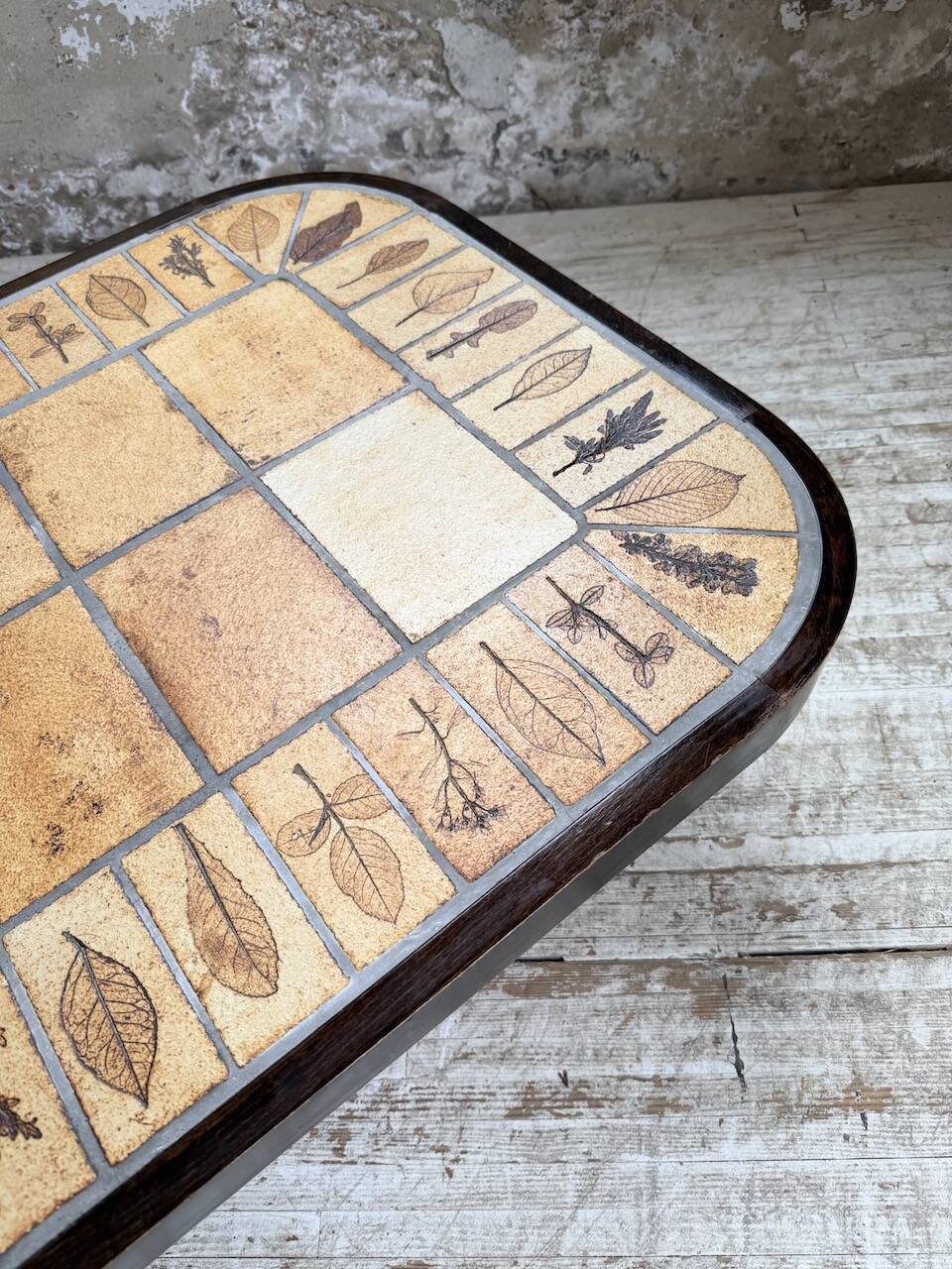 Capron “herbarium” oval coffee table