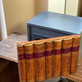 Strong box deceives the eye