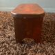 Petit tabouret ou repose pied en bois