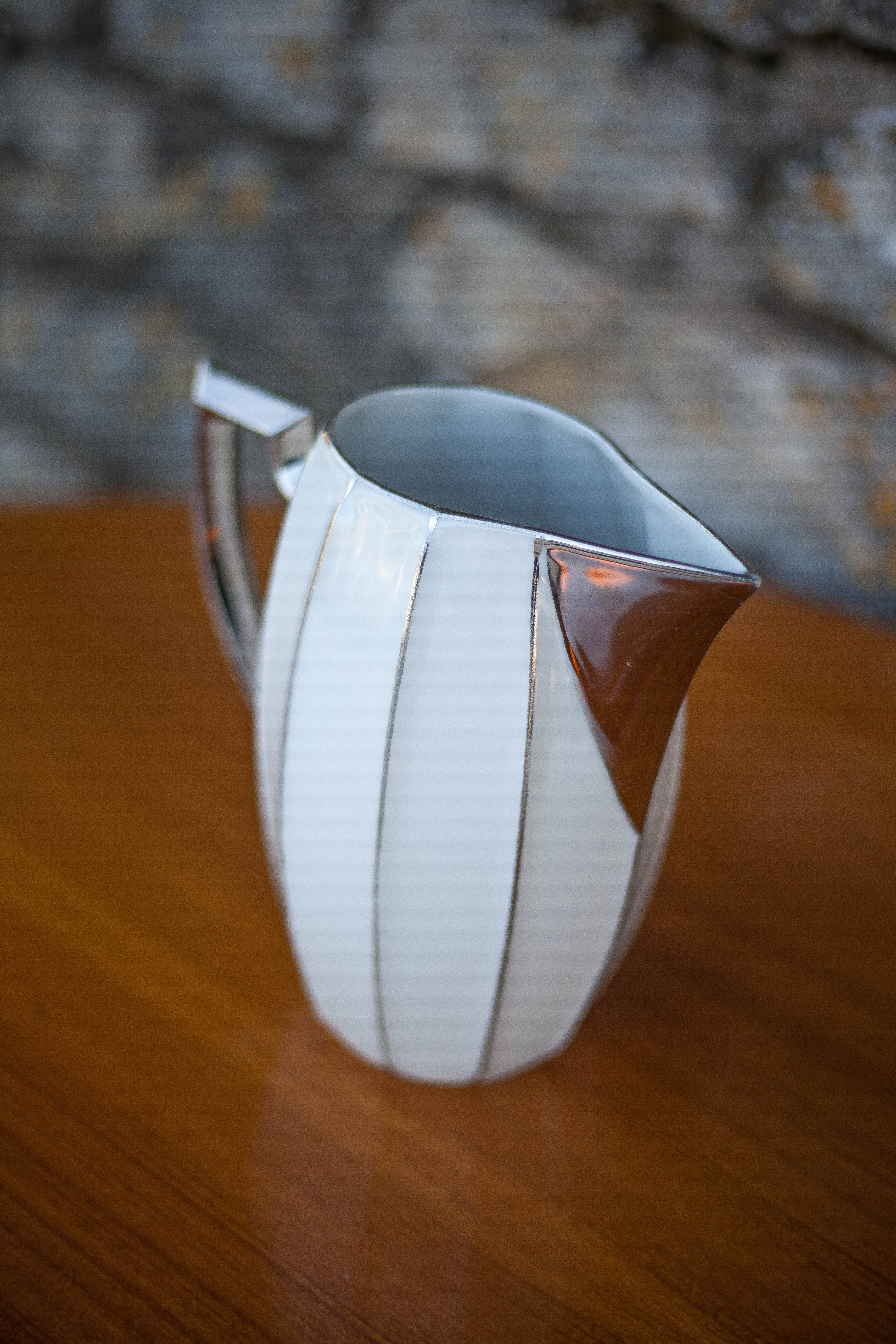 Porcelain pitcher MS France