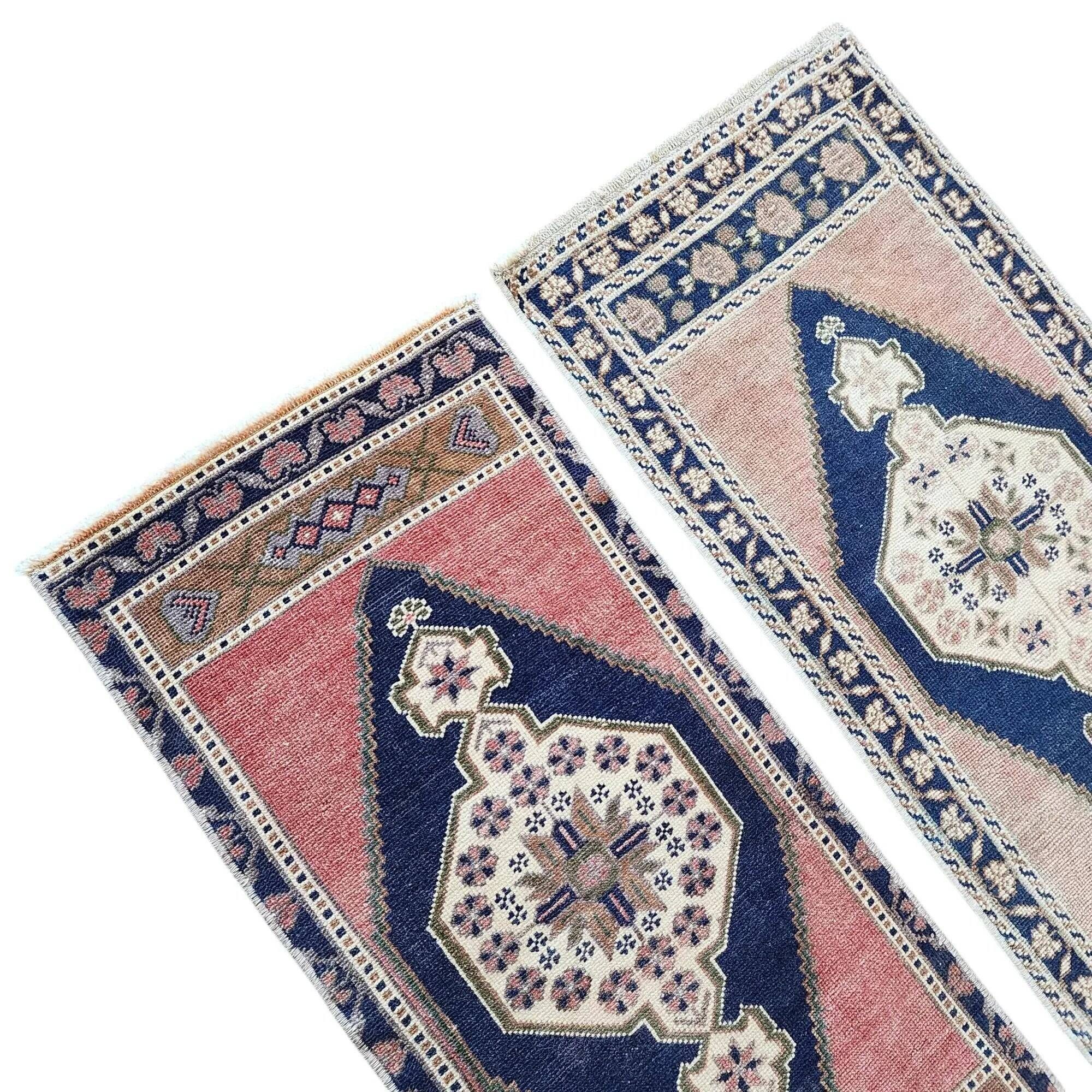 Set of 2 vintage handmade Turkish rugs 48x103 cm