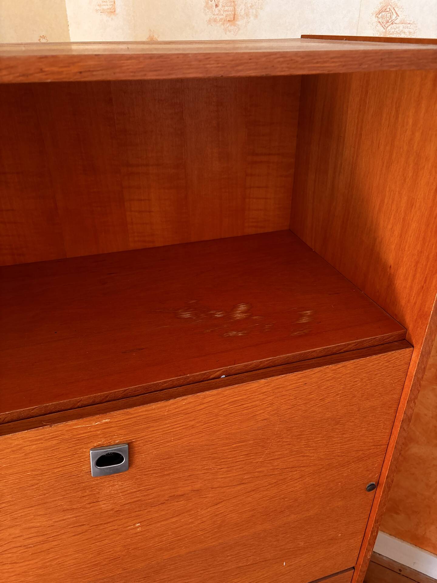 Vintage wooden secretary – Retro style from the 60s-70s