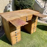Watchmaker's workbench in beech
