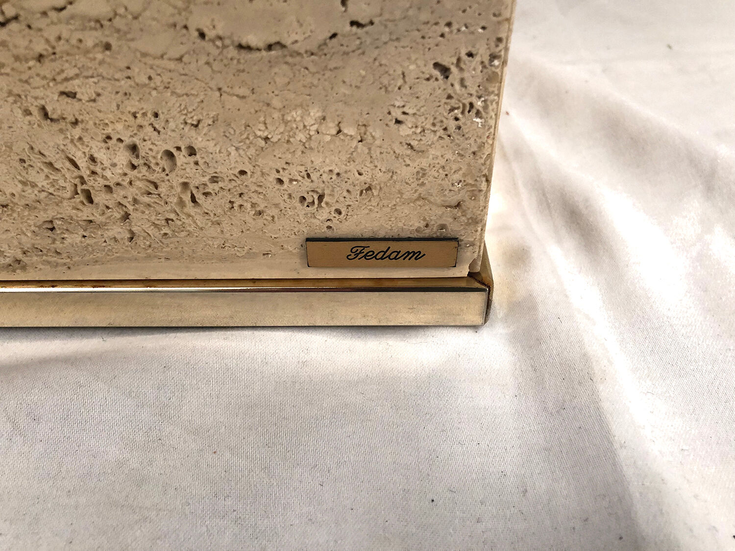 Pair of sofa ends in travertine