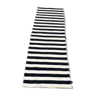 Tapis galerie rayé