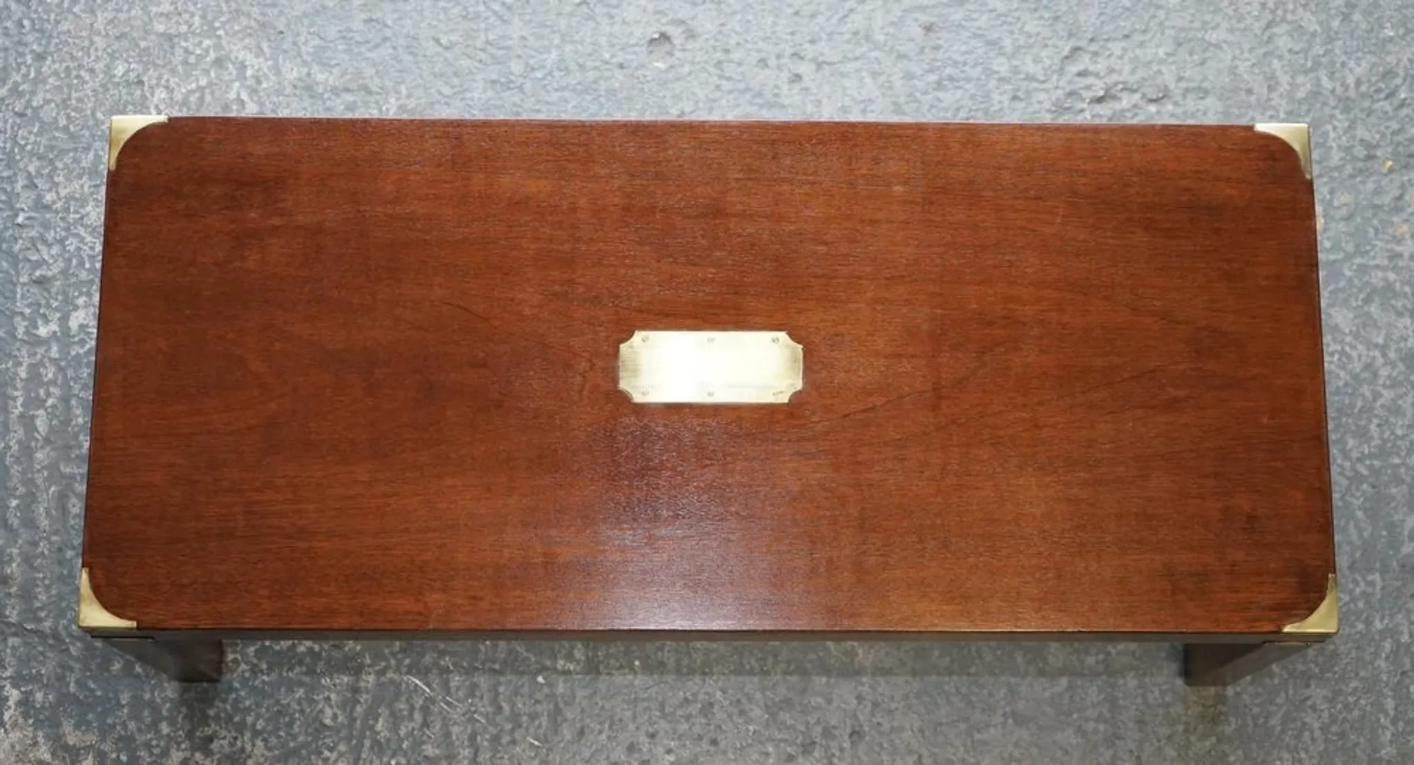 Table Basse Reh Kennedy Military Campaign de Harrods