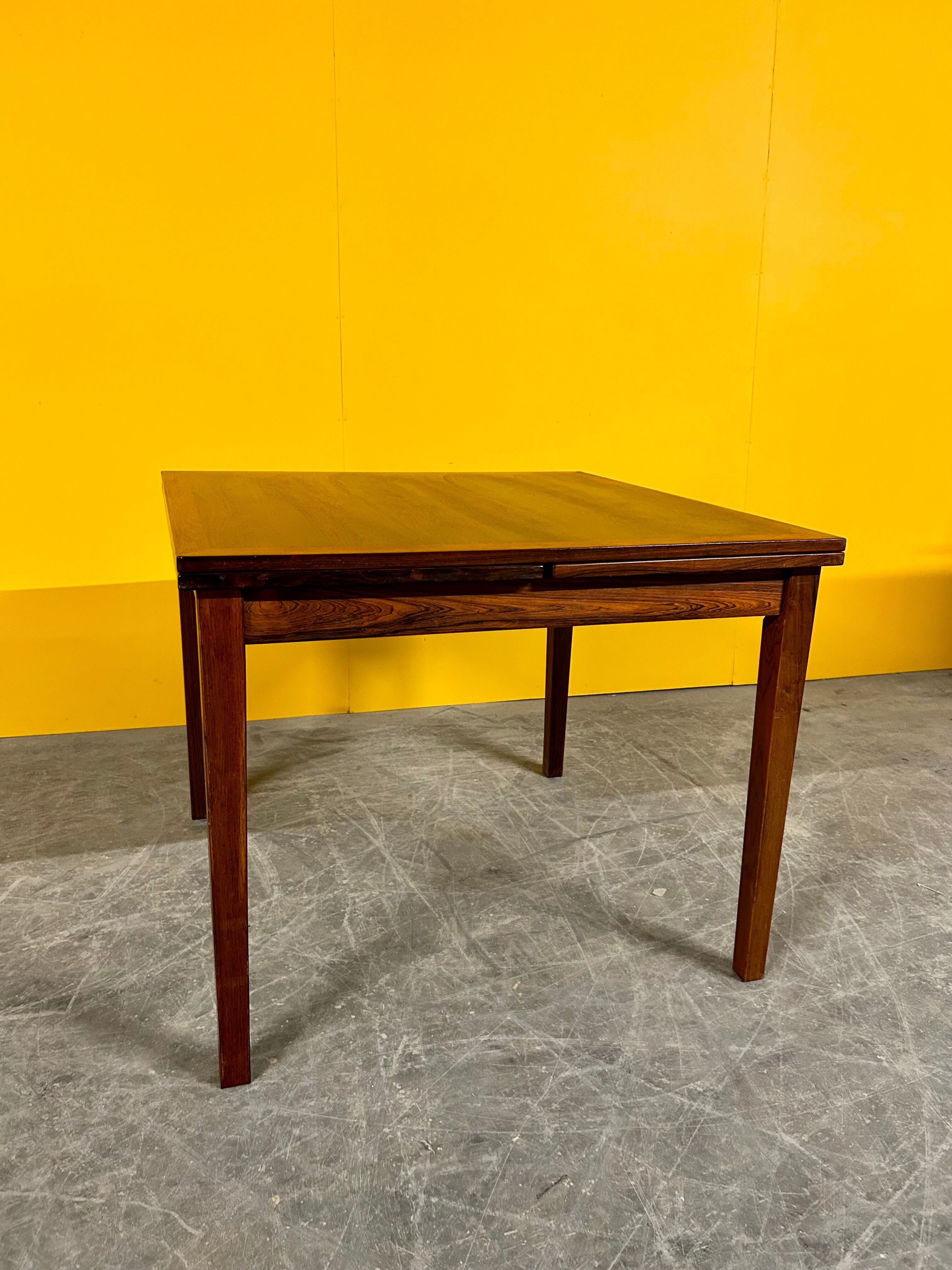 Danish vintage extendable rosewood dining table, 1960s