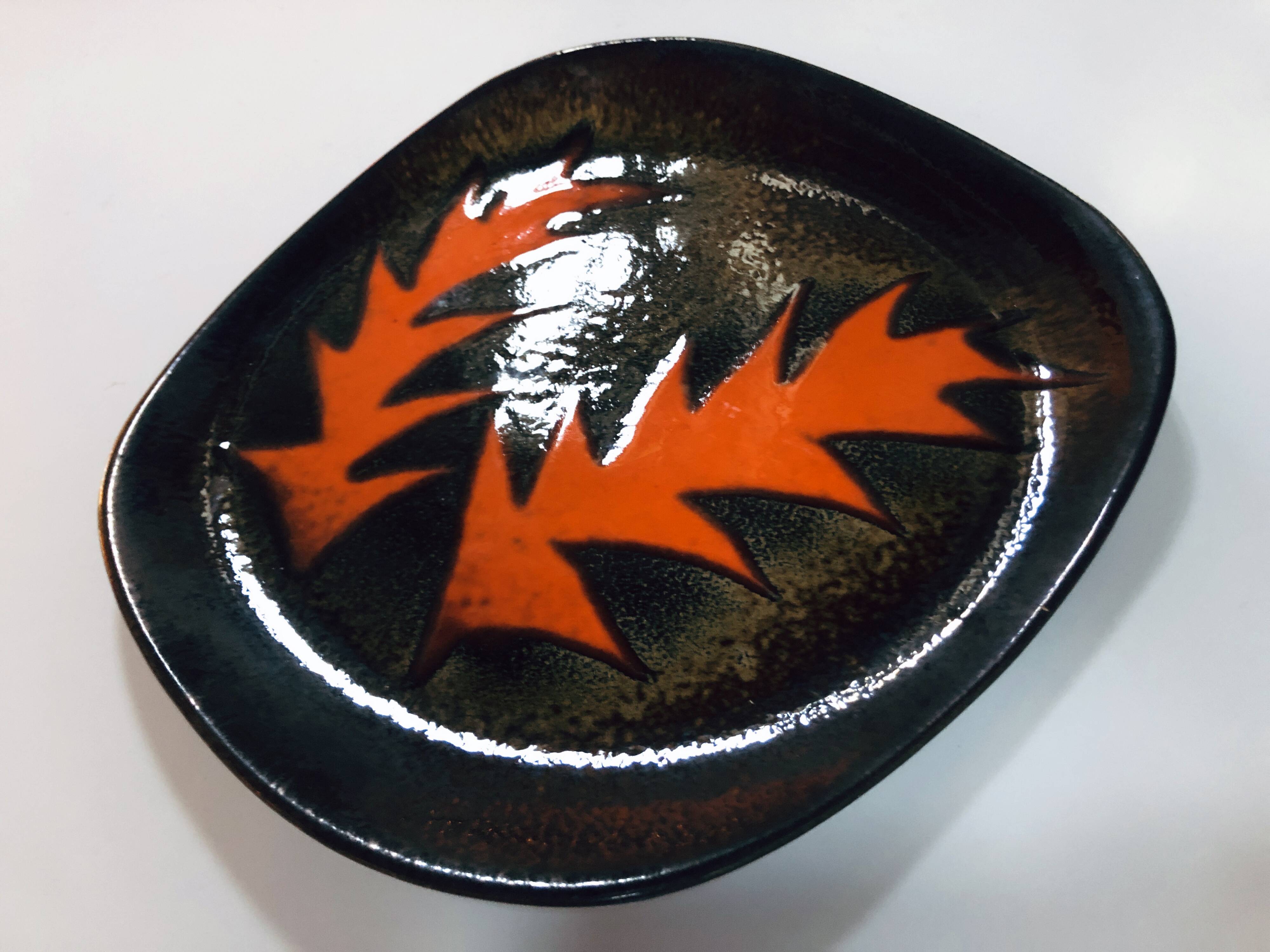 Vintage Dish • Pocket tray • Ceramic • Vallauris • In the style of Gilbert Valentin • 1950-1960
