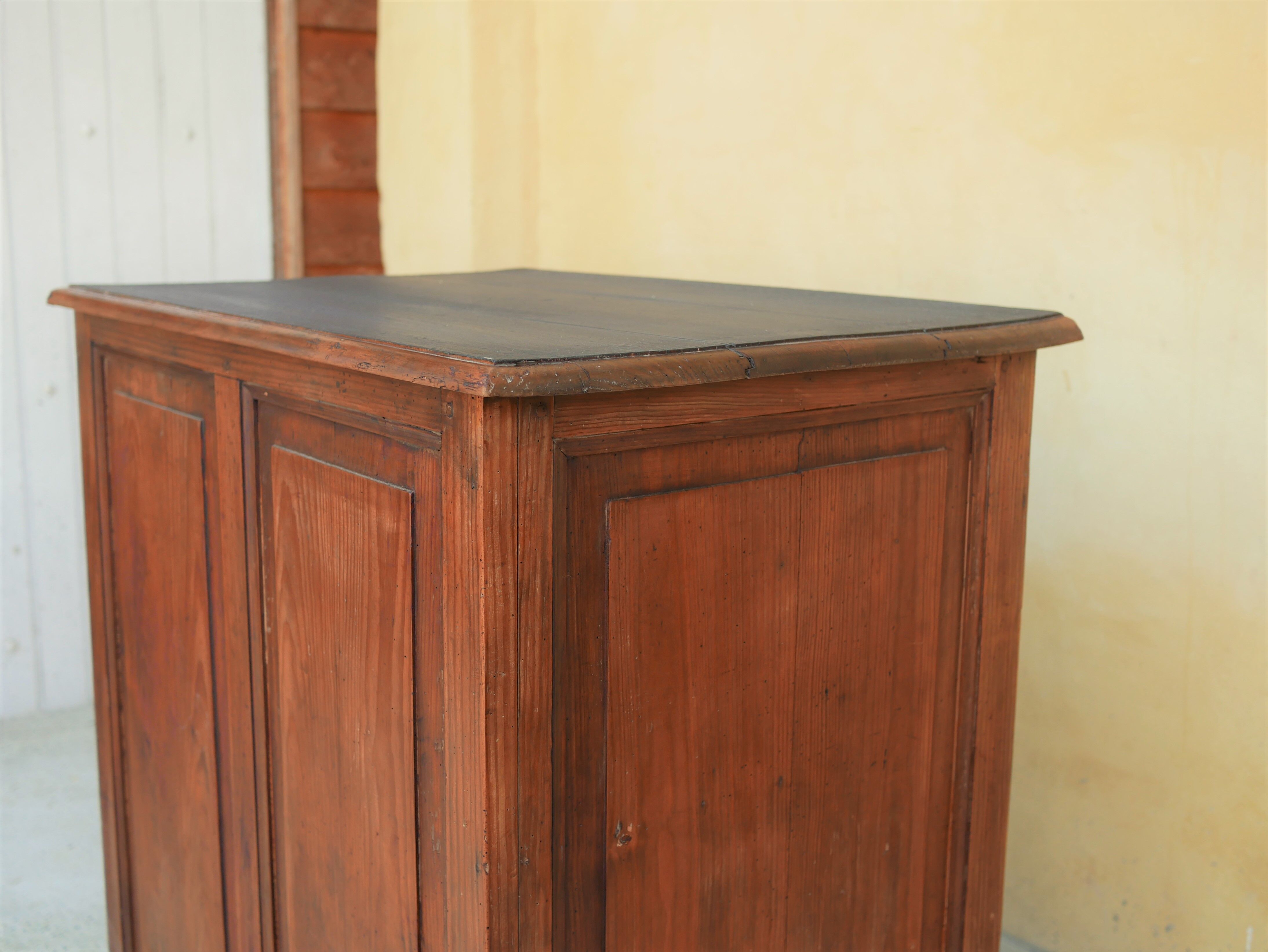 Meuble comptoir en bois