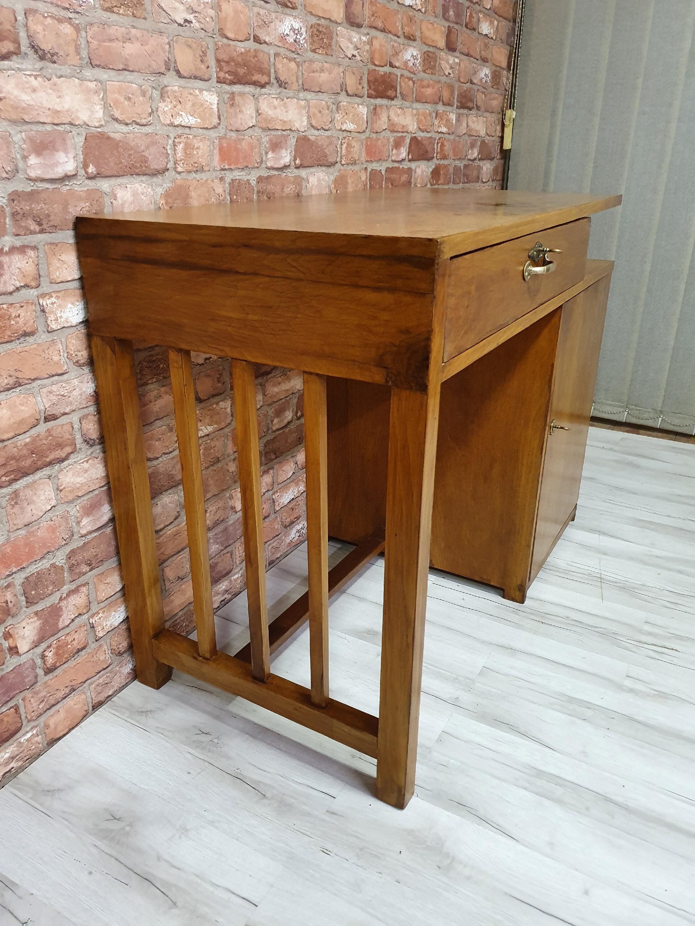 Retro desk, 1940s, after renovation